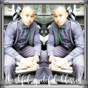 Meet your Posher, Dennis